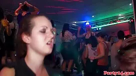 ثلاثة سكسي ع ربي جنس ...