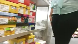 ساعده على مضاجعة شقي ...