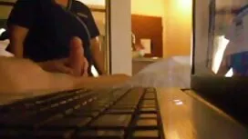 العاهرة تفتح سكس عرب ...