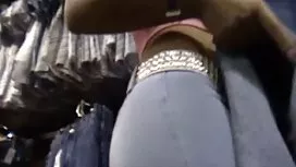أبدا لا يكون عنده بع ...
