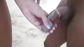 استيقظ وهو يشعر بالغ ...