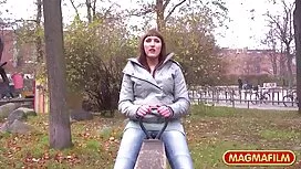 مصففة شعر إسبانية اف ...
